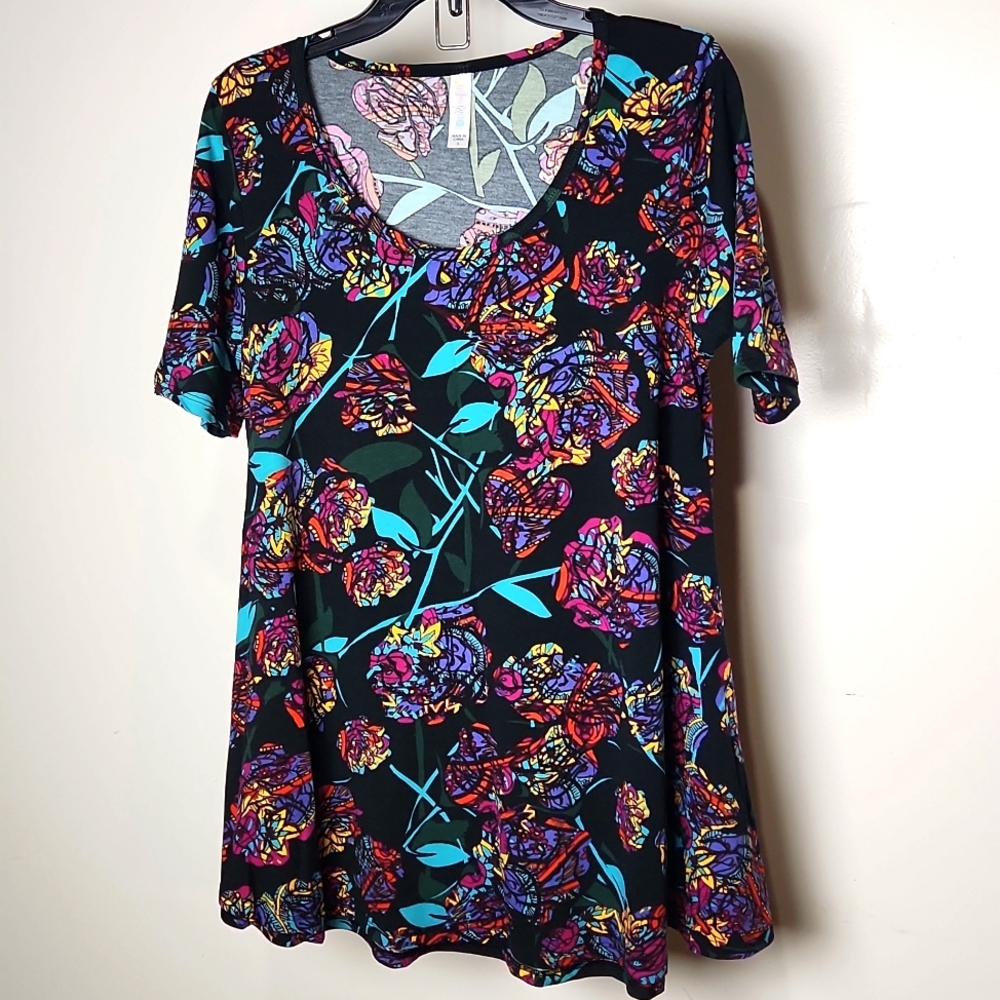 LuLaRoe Short sleeve Multi-color Floral Tee sz-small